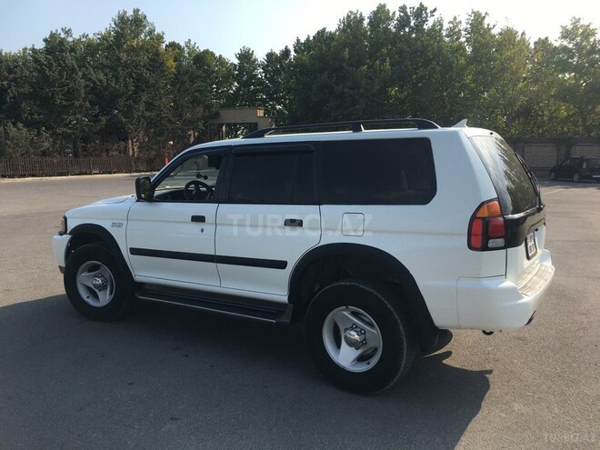 Mitsubishi Montero 1999, 328,670 km - 3.0 l - Bakı
