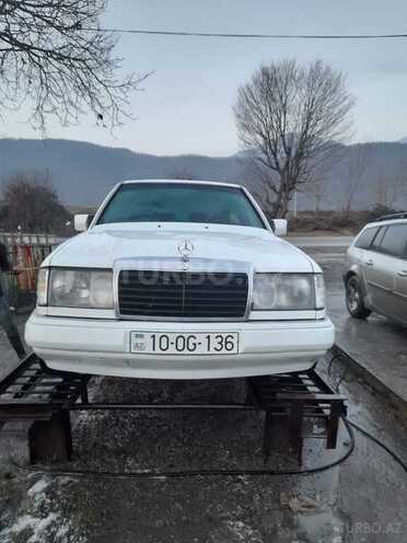 Mercedes E 230 1990, 295,980 km - 2.3 l - Qəbələ