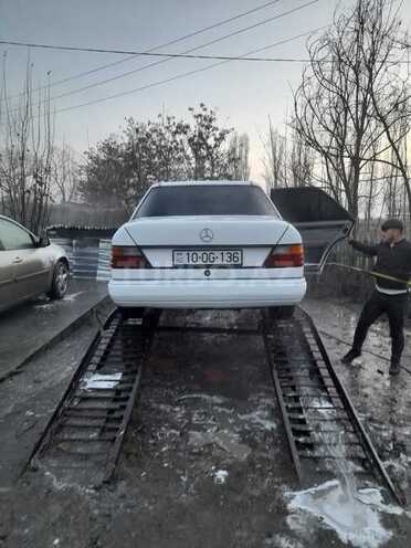 Mercedes E 230 1990, 295,980 km - 2.3 l - Qəbələ