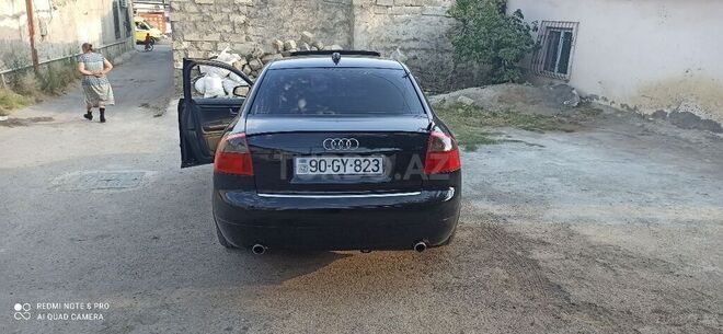 Audi A4 2004, 267,700 km - 1.8 l - Bakı