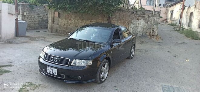 Audi A4 2004, 267,700 km - 1.8 l - Bakı