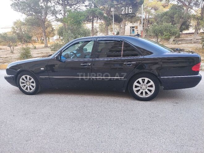 Mercedes E 240 1997, 338,000 km - 2.4 l - Bakı