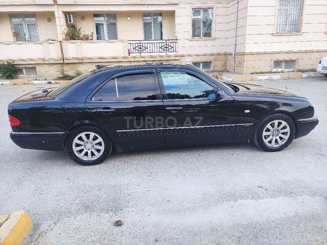 Mercedes E 240 1997, 338,000 km - 2.4 l - Bakı