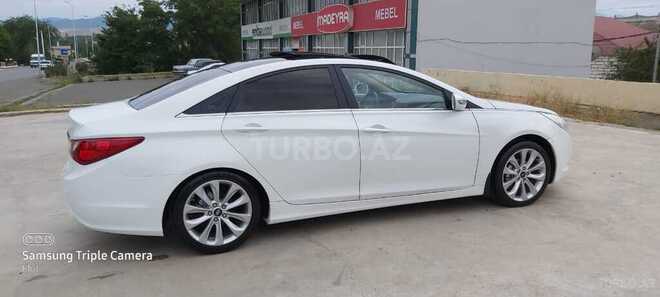 Hyundai Sonata 2011, 235,466 km - 2.0 l - Qazax