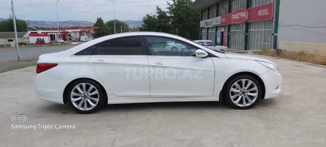 Hyundai Sonata 2011, 235,466 km - 2.0 l - Qazax