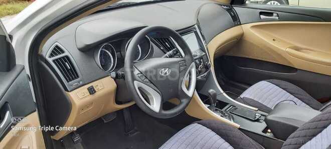 Hyundai Sonata 2011, 235,466 km - 2.0 l - Qazax