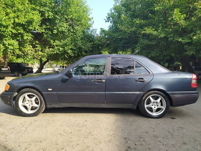 Mercedes C 200 1997, 300,000 km - 2.0 l - Bakı