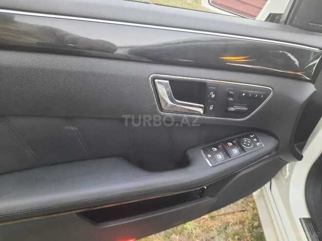 Mercedes E 350 2010, 220,000 km - 3.5 l - Qəbələ