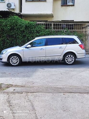 Opel Astra 2005, 210,000 km - 1.6 л - Bakı