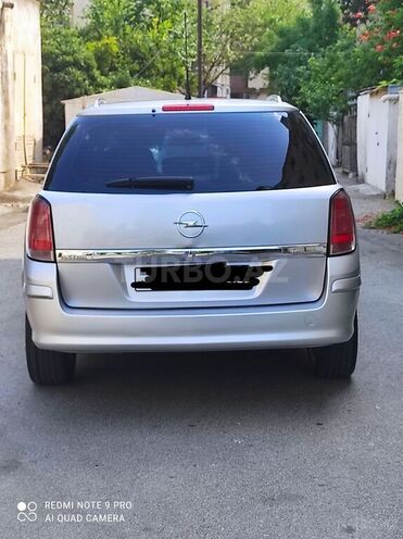 Opel Astra 2005, 210,000 km - 1.6 л - Bakı