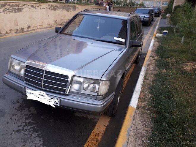Mercedes E 300 1987, 267,000 km - 3.0 l - Bakı