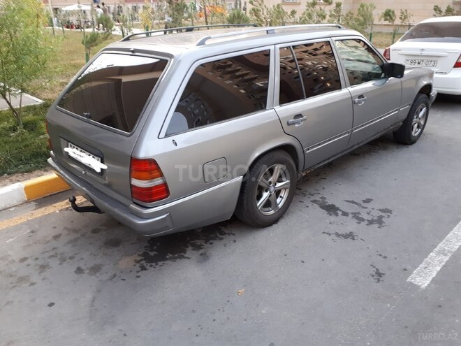Mercedes E 300 1987, 267,000 km - 3.0 l - Bakı