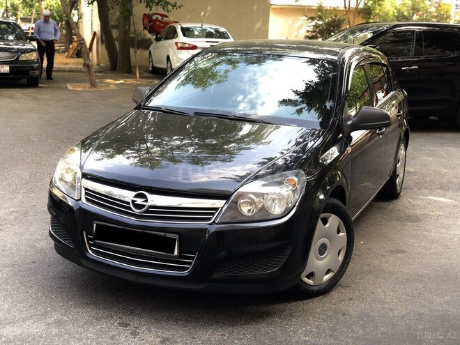 Opel Astra 2009, 145,000 km - 1.4 l - Bakı
