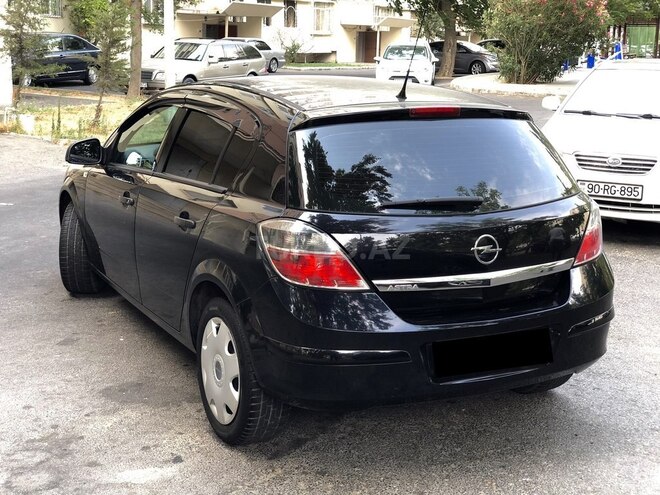 Opel Astra 2009, 145,000 km - 1.4 l - Bakı