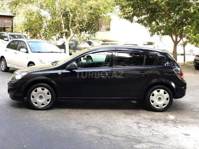 Opel Astra 2009, 145,000 km - 1.4 l - Bakı