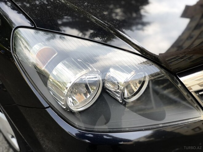Opel Astra 2009, 145,000 km - 1.4 l - Bakı