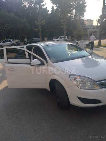 Opel Astra 2009, 178,000 km - 1.3 л - Bakı