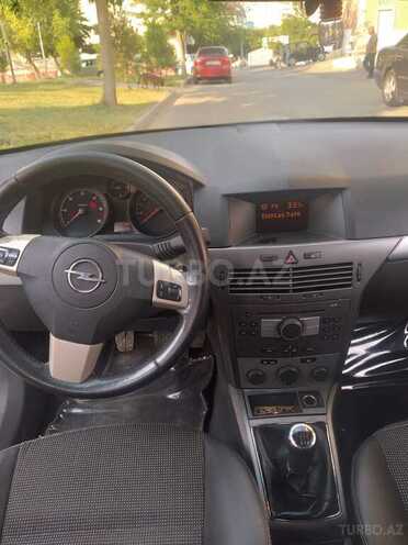 Opel Astra 2009, 178,000 km - 1.3 л - Bakı