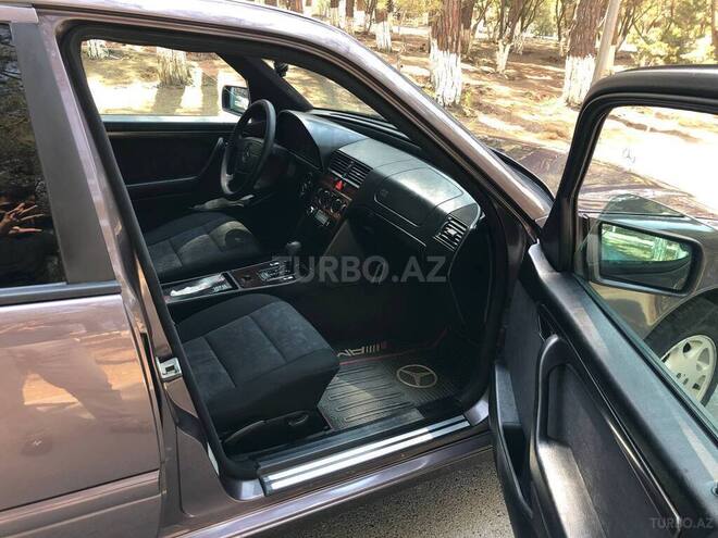 Mercedes C 180 1995, 296,000 km - 1.8 l - Sumqayıt
