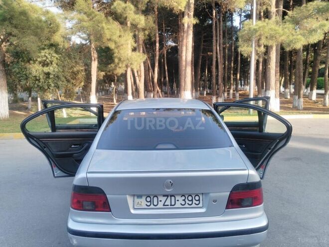 BMW 528 1997, 258,000 km - 2.8 l - Sumqayıt