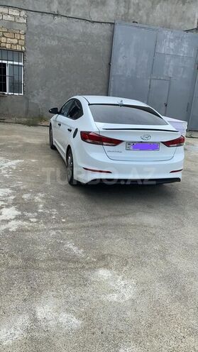 Hyundai Elantra 2017, 62,955 km - 2.0 l - Bakı