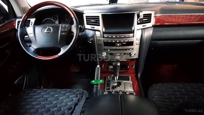 Lexus LX 570 2013, 80,300 km - 5.7 л - Bakı