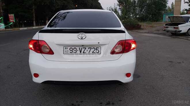Toyota Corolla 2009, 140,000 km - 1.6 л - Bakı