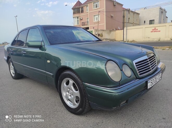 Mercedes E 220 1996, 286,682 km - 2.2 l - Sumqayıt