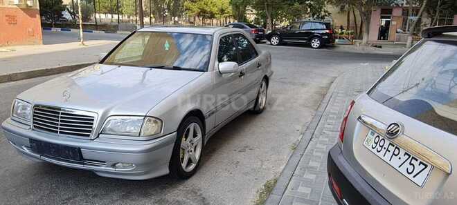 Mercedes C 220 2000, 310,000 km - 2.2 l - Sumqayıt
