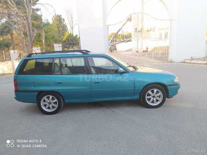 Opel Astra 1995, 140,309 km - 2.0 l - Bakı