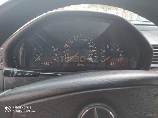Mercedes C 180 1999, 300,000 km - 1.8 l - Bakı