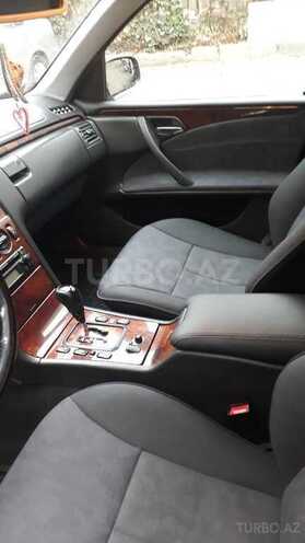 Mercedes E 220 2001, 502,836 km - 2.2 l - Bakı