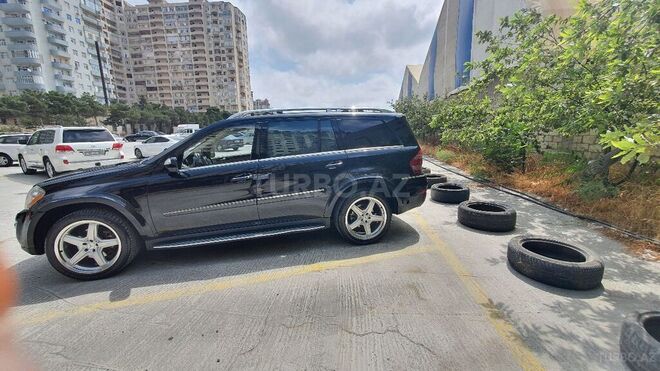 Mercedes GL 550 2008, 155,000 km - 5.5 l - Bakı