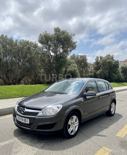 Opel Astra 2009, 139,000 km - 1.4 л - Bakı