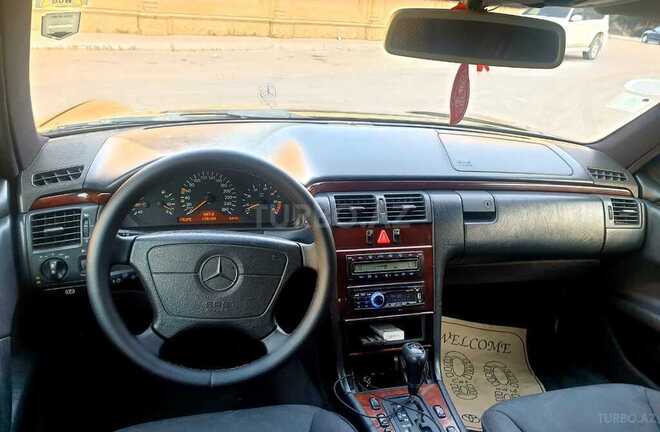 Mercedes E 280 1997, 240,000 km - 2.8 л - Bakı