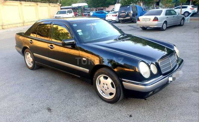 Mercedes E 280 1997, 240,000 km - 2.8 л - Bakı