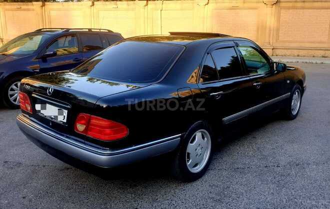 Mercedes E 280 1997, 240,000 km - 2.8 л - Bakı
