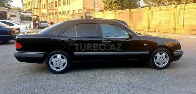 Mercedes E 280 1997, 240,000 km - 2.8 л - Bakı