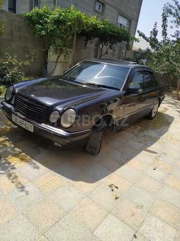 Mercedes E 200 1997, 350,000 km - 2.0 l - Bakı