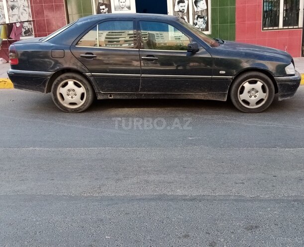 Mercedes C 230 1998, 220,000 km - 2.3 л - Sumqayıt