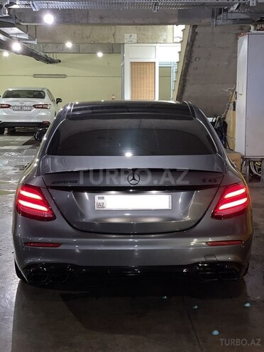 Mercedes E 43 4MATIC 2017, 32,000 km - 3.0 l - Bakı