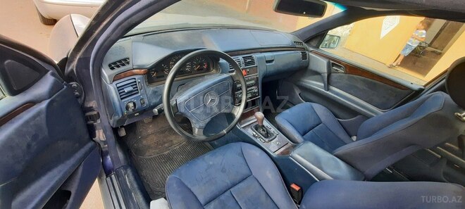 Mercedes E 200 1996, 335,566 km - 2.0 l - Gəncə