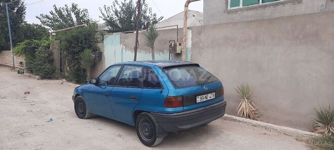 Opel Astra 1994, 627,800 km - 1.5 l - Bakı