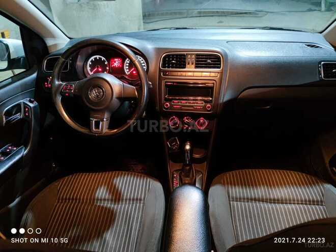 Volkswagen Polo 2012, 298,700 km - 1.6 l - Bakı