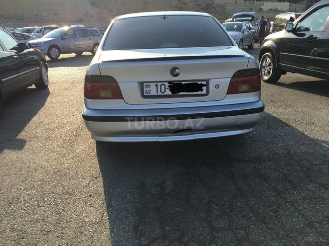 BMW 523 1996, 334,000 km - 2.5 l - Bakı