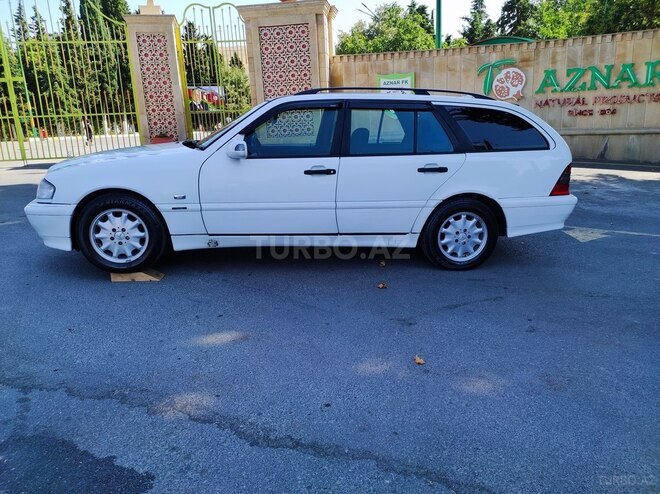 Mercedes C 180 2000, 280,000 km - 1.8 l - Göyçay