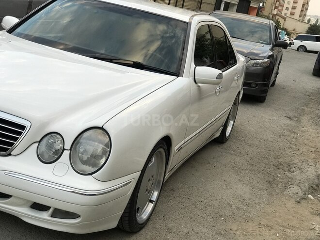 Mercedes E 240 2000, 311,528 km - 2.4 l - Bakı