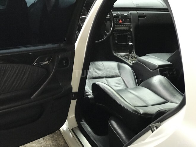 Mercedes E 240 2000, 311,528 km - 2.4 l - Bakı