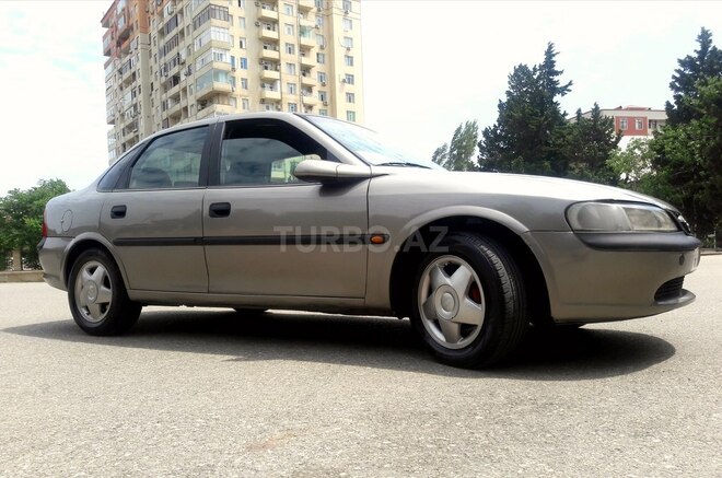 Opel Vectra 1998, 23,526 km - 1.6 л - Bakı