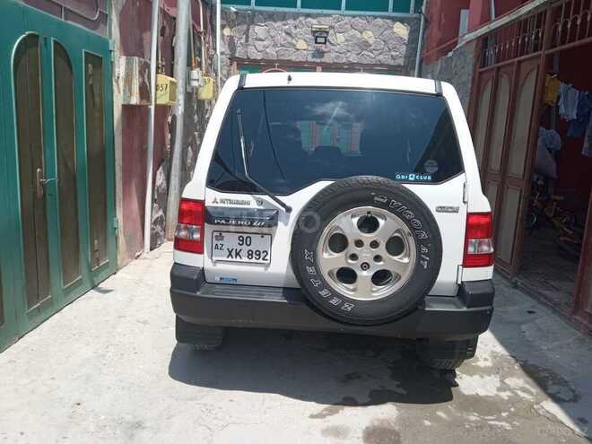 Mitsubishi Pajero io 2000, 157,000 km - 1.8 l - Bakı